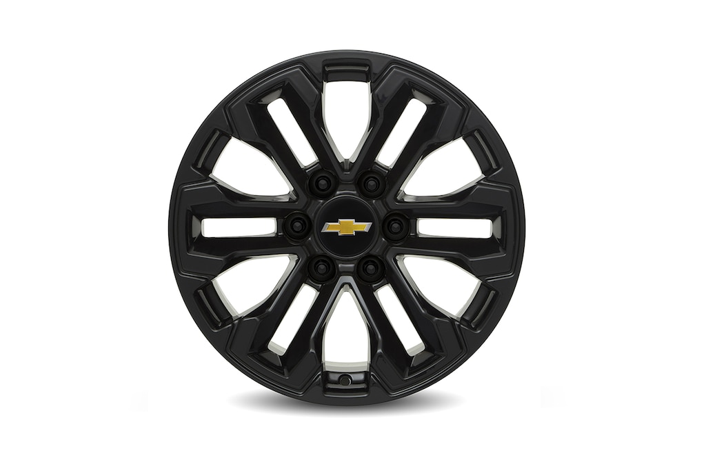 Rin de aluminio de 18 pulgadas en negro brillante de 6 brazos para Chevrolet Cheyenne ZR2 BISON 2024